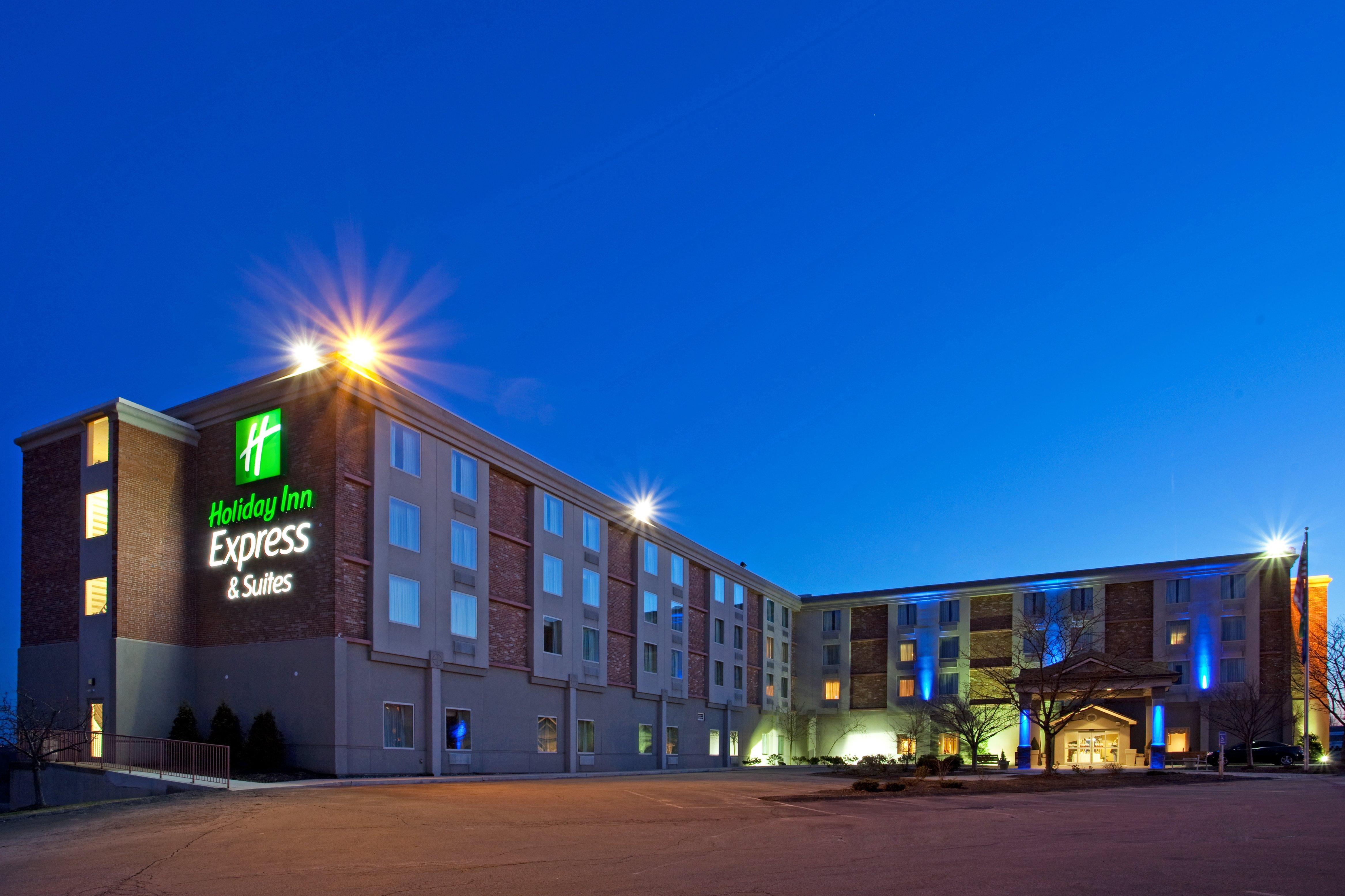 Holiday Inn Express And Suites Pittsburgh West Mifflin By Ihg Exterior photo